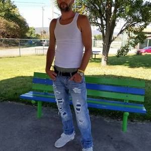 Meet your Posher, Mike